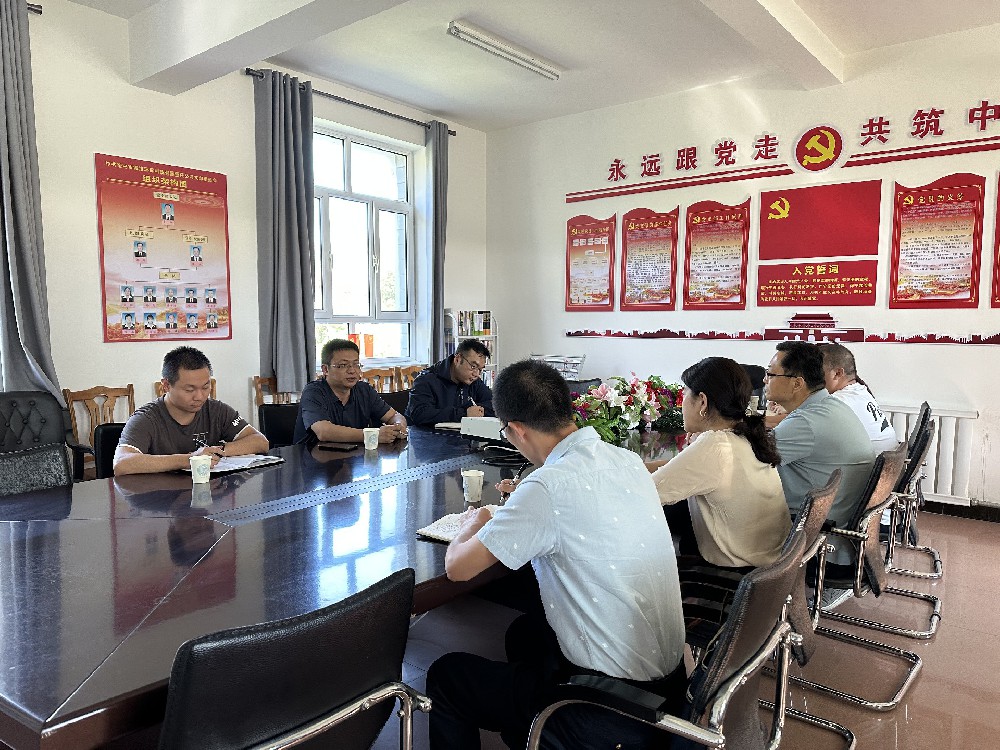 奎屯市誠潔環(huán)?？萍加邢挢?zé)任公司 迎接克拉瑪依市衛(wèi)健委考察組實地考察